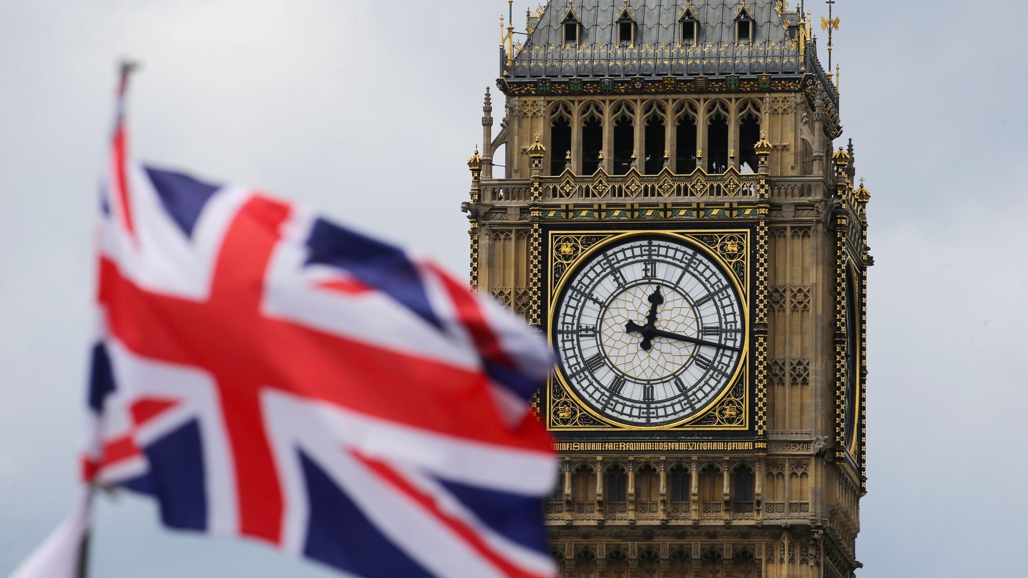 skynews-big-ben-london-parliament_5357329 Big Ben (Elizabeth Tower) - Rico International